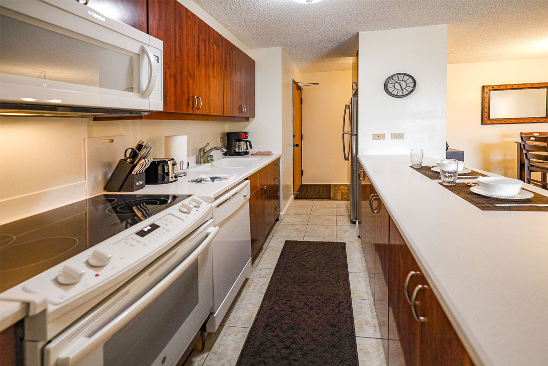 Kitchen with lots of counter-space